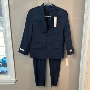 NWT Calvin Klein Boys Blue 2 Piece Suit